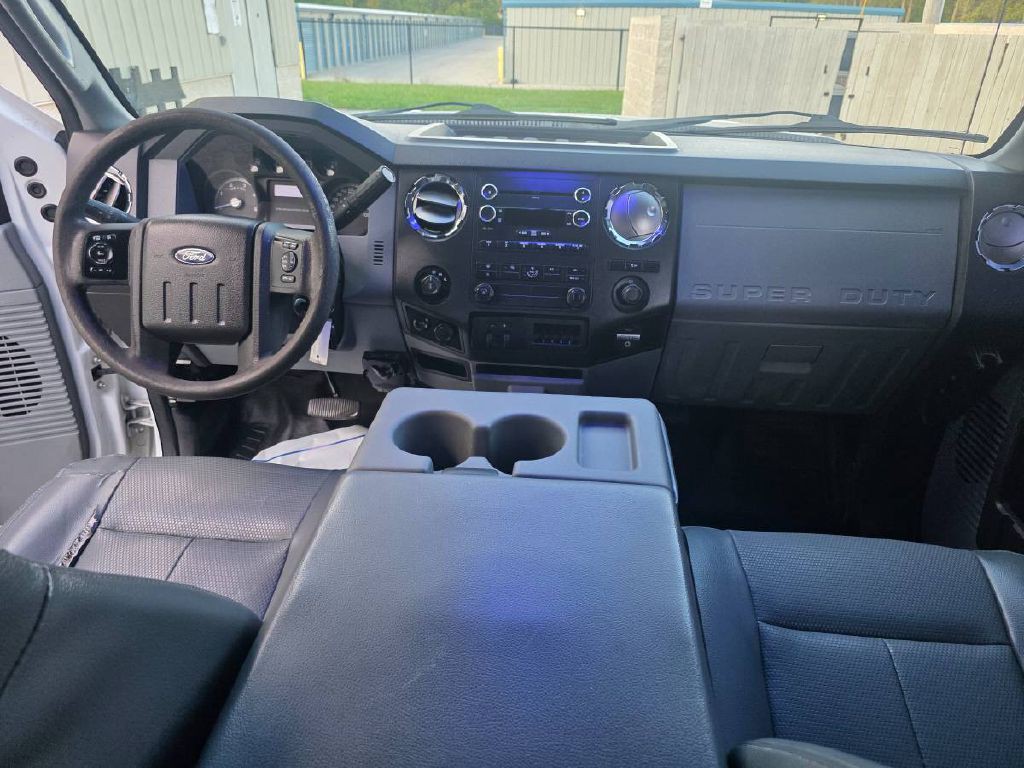 2015 Ford F-250 Image 13