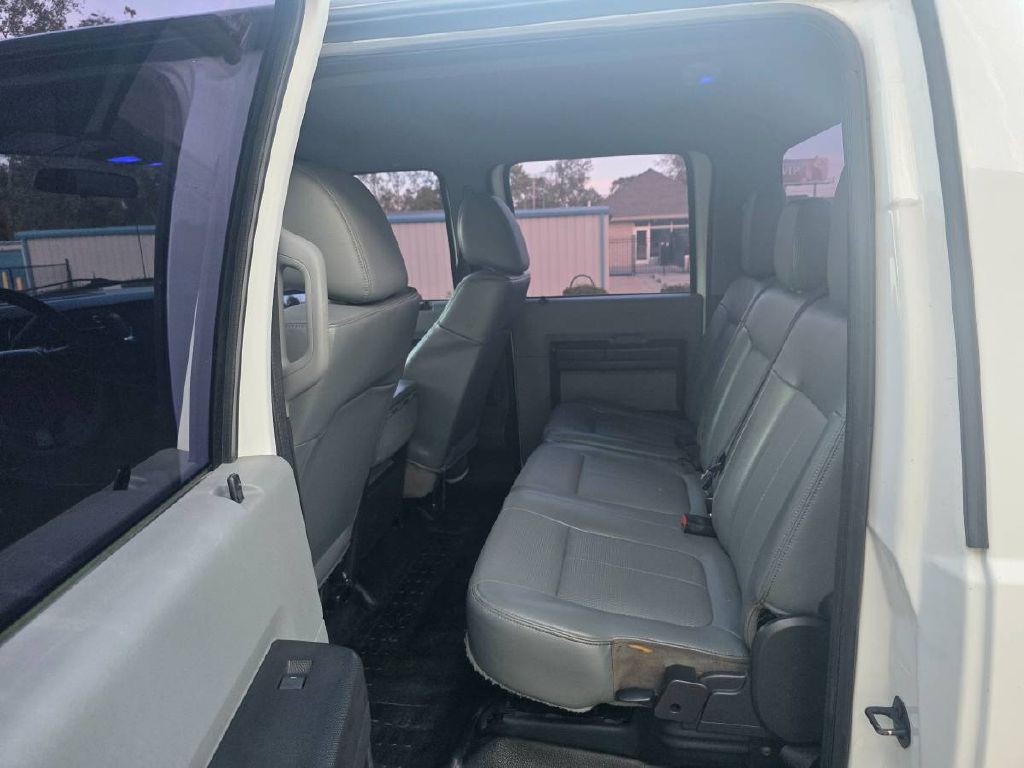 2015 Ford F-250 Image 11