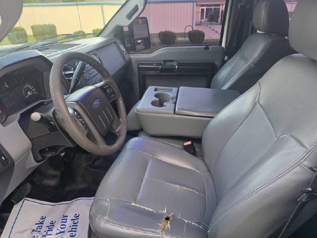 2015 Ford F-250 Image 12