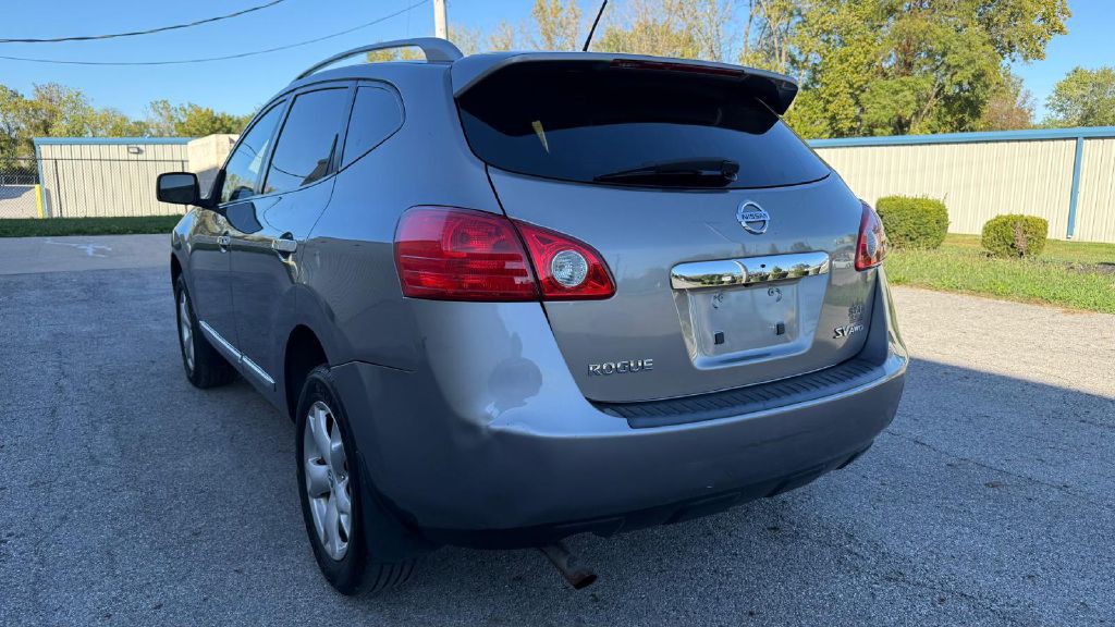 2011 Nissan Rogue Image 3