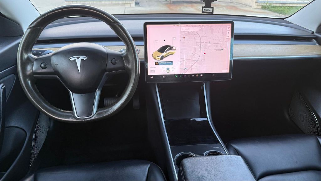2020 Tesla Model 3 Image 12