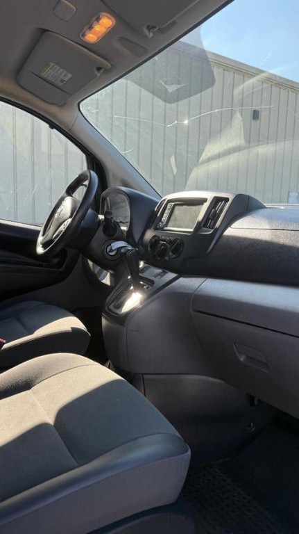 2021 Nissan NV200 Image 24