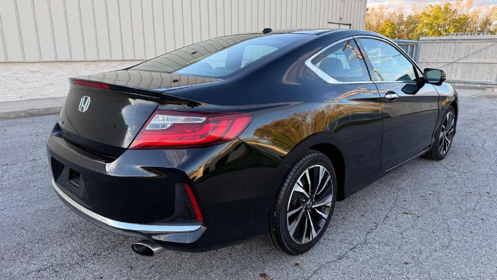 2016 Honda Accord Image 5