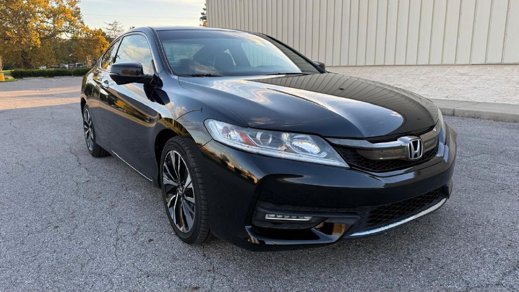 2016 Honda Accord Image 7
