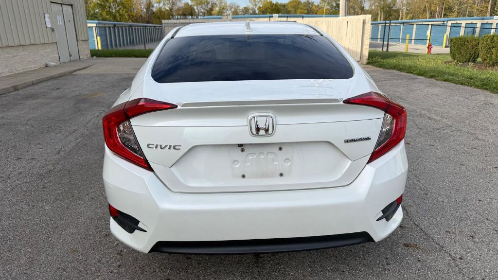 2016 Honda Civic Image 4
