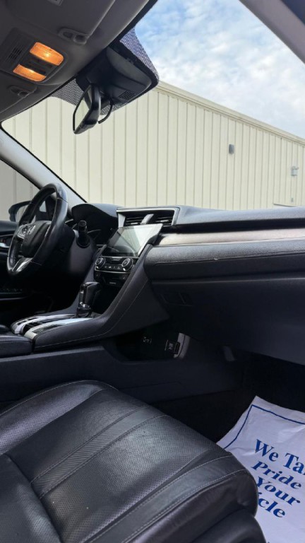 2016 Honda Civic Image 13