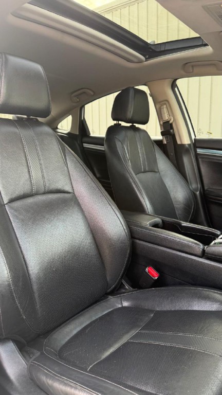 2016 Honda Civic Image 14