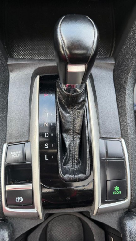 2016 Honda Civic Image 19