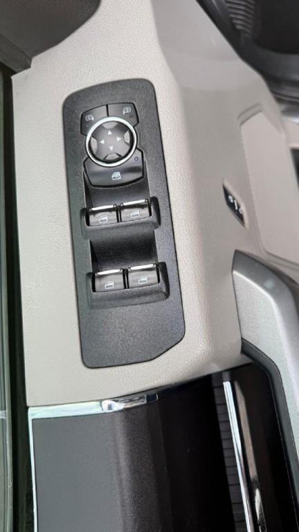 2018 Ford F-150 Image 12