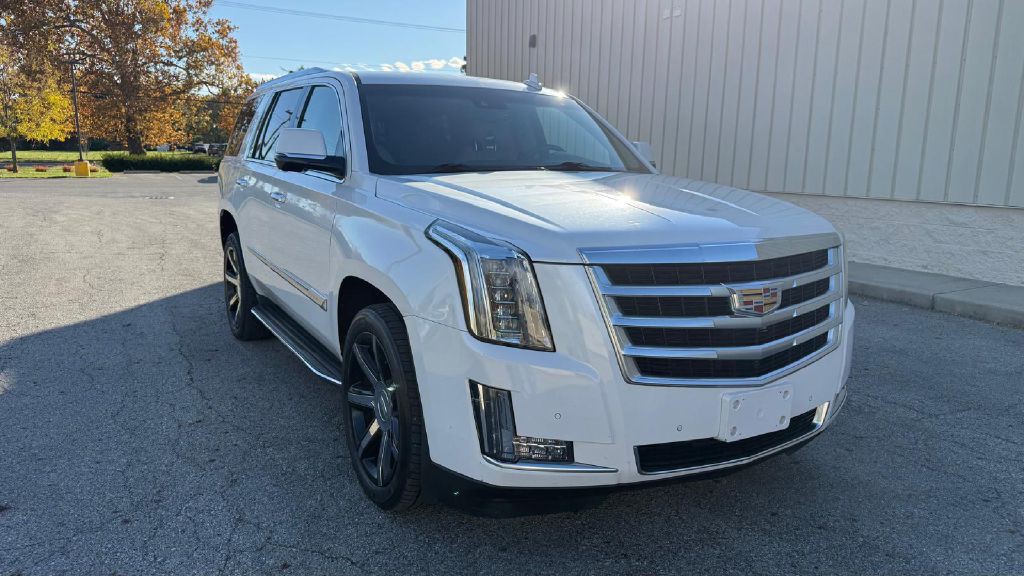 2016 Cadillac Escalade Image 6