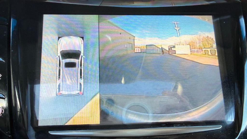 2016 Cadillac Escalade Image 23