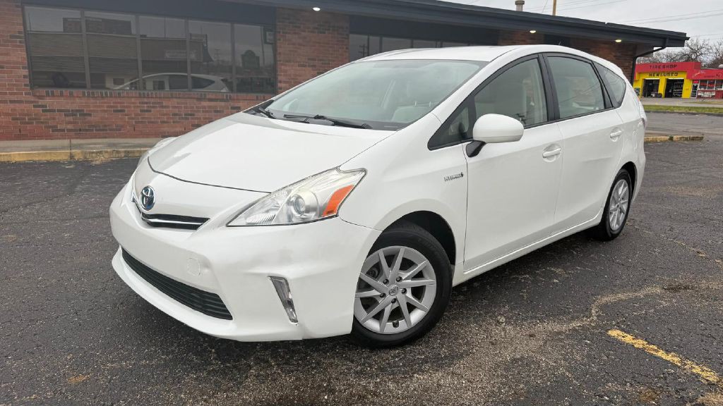 2012 Toyota Prius Image 1
