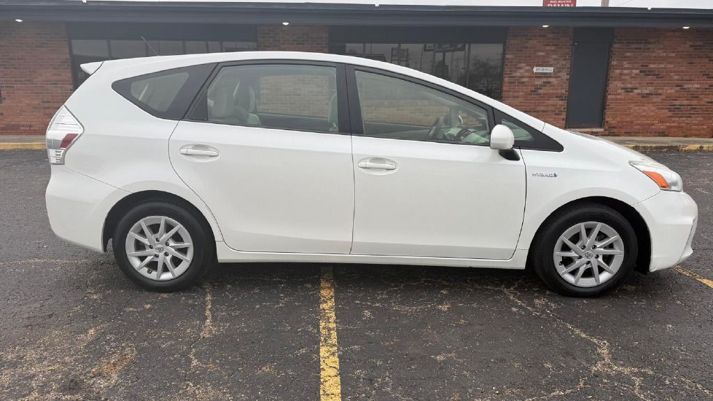 2012 Toyota Prius Image 6