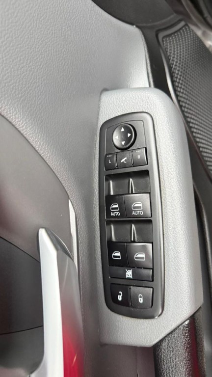 2021 RAM 1500 Image 12