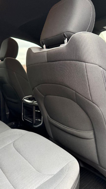 2021 RAM 1500 Image 16