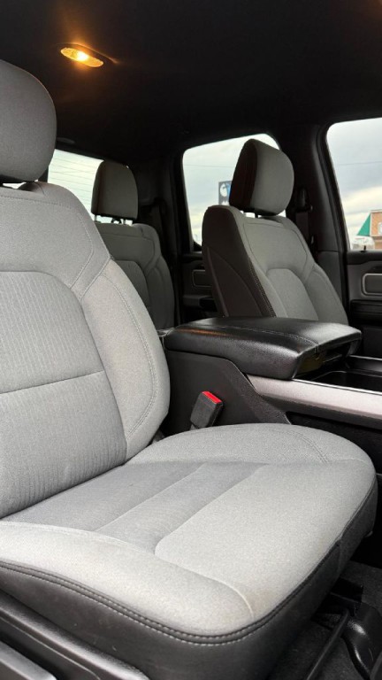 2021 RAM 1500 Image 19