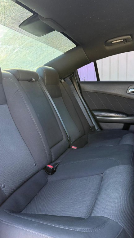 2018 Dodge Charger Image 19