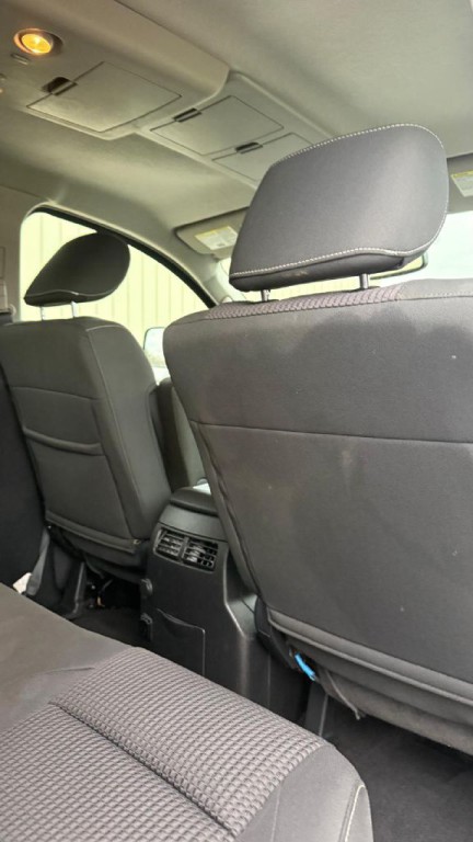 2015 Nissan Titan Image 18