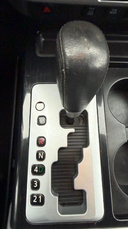 2015 Nissan Titan Image 21