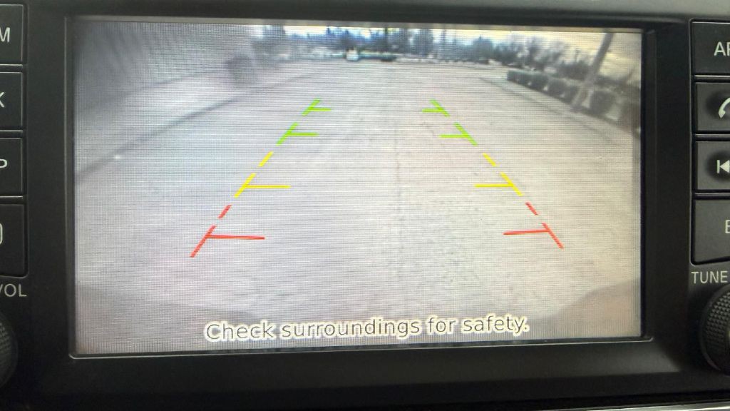 2015 Nissan Titan Image 23