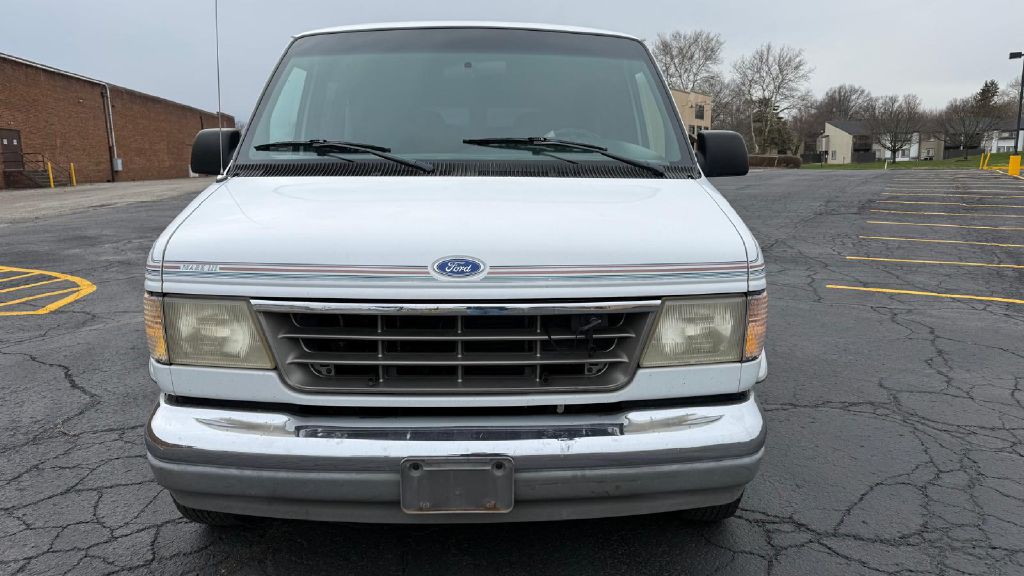 1992 Ford Econoline Image 7