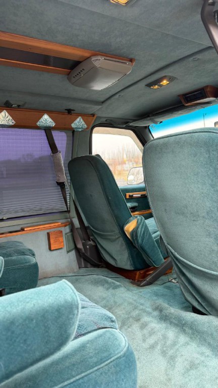 1992 Ford Econoline Image 14