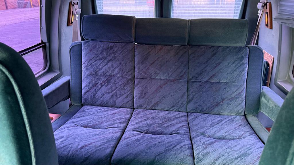 1992 Ford Econoline Image 15