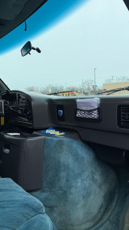 1992 Ford Econoline Image 17