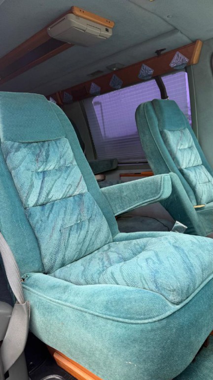 1992 Ford Econoline Image 18