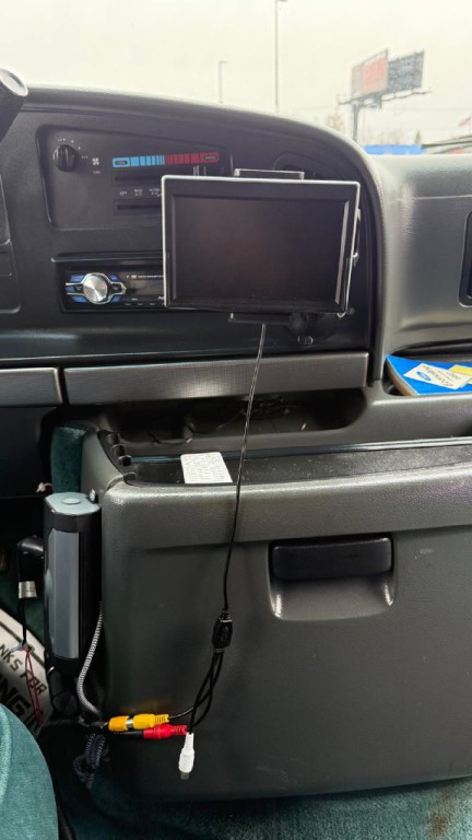 1992 Ford Econoline Image 20