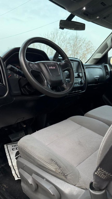 2017 GMC Sierra Image 9