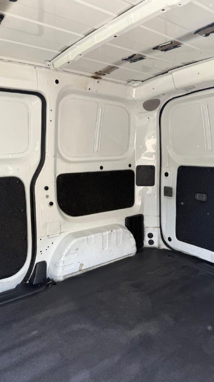 2014 Nissan NV200 Image 14