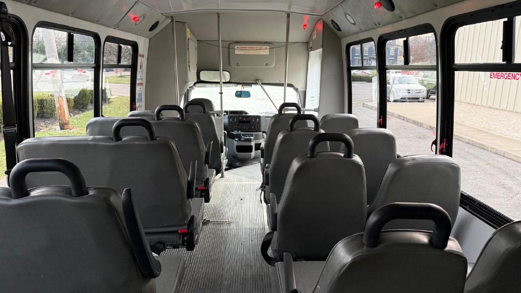 2019 Ford Econoline Image 19