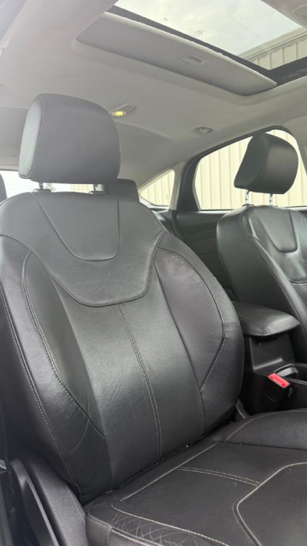 2015 Ford Focus Image 15