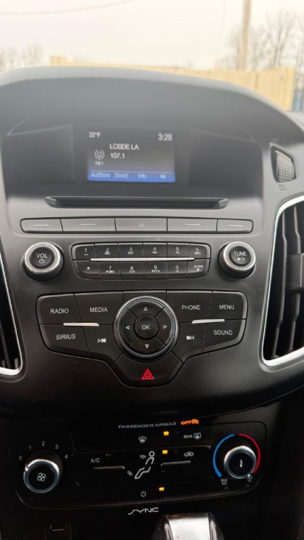 2015 Ford Focus Image 21