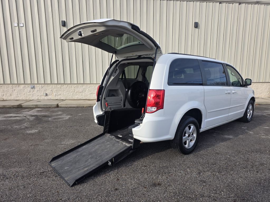 2012 Dodge Grand Caravan Image 1