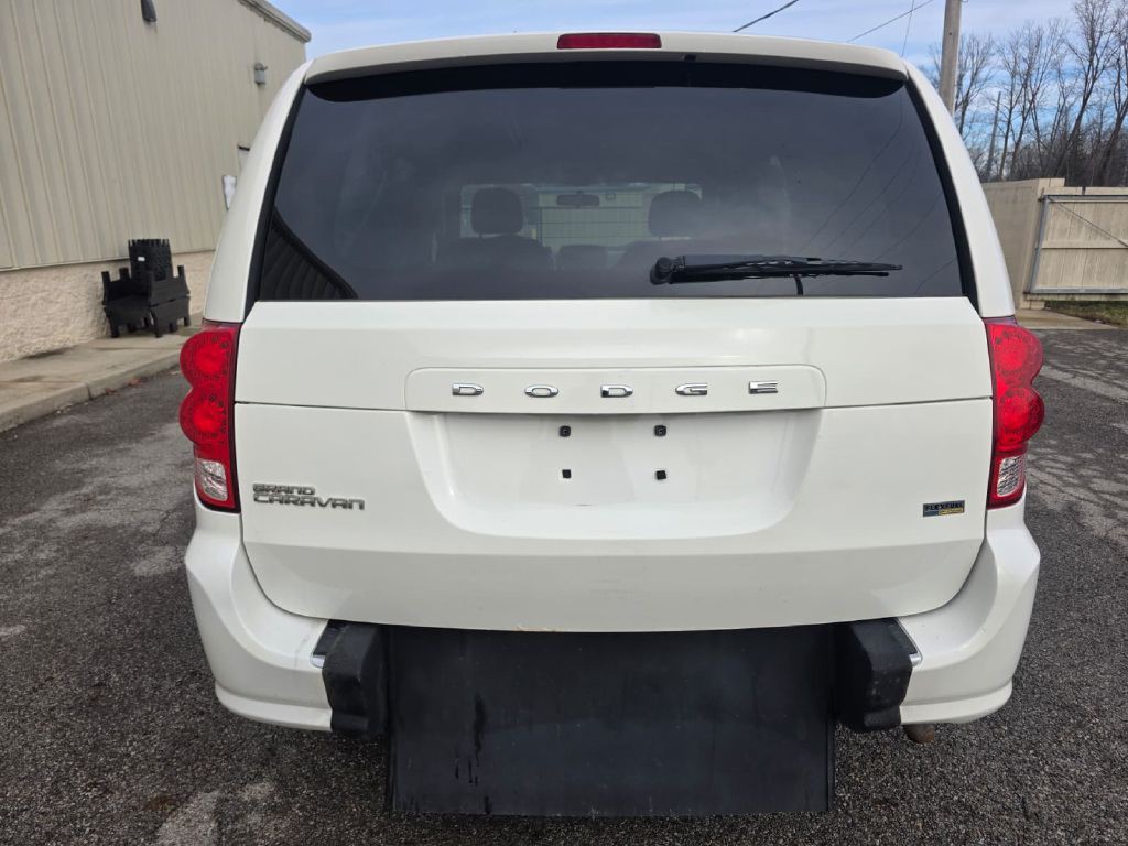 2012 Dodge Grand Caravan Image 10