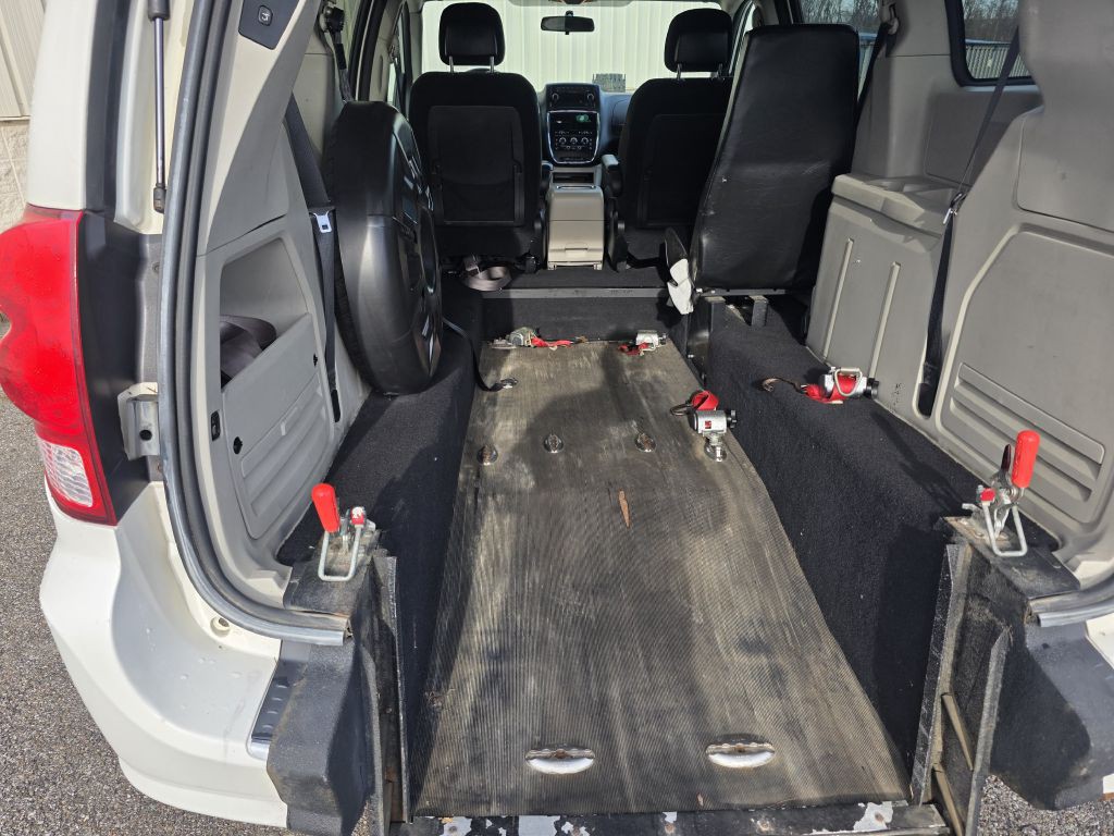 2012 Dodge Grand Caravan Image 15