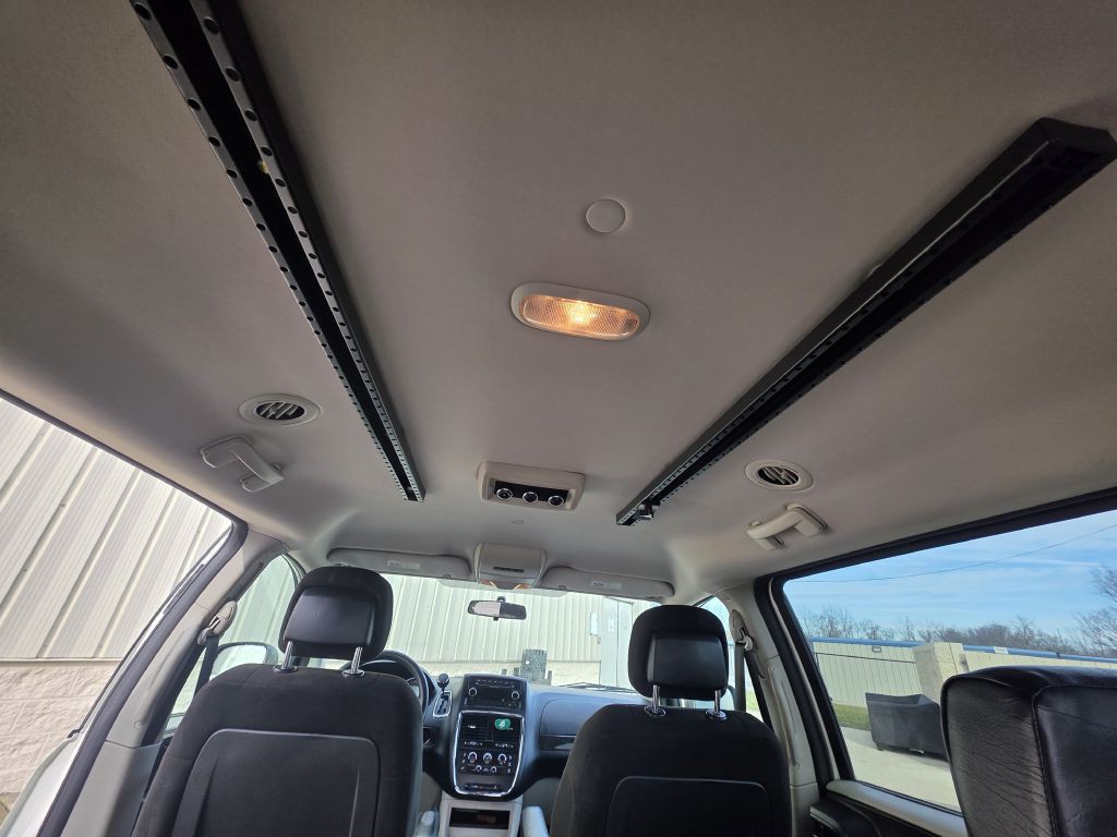 2012 Dodge Grand Caravan Image 16