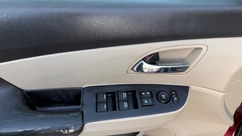 2014 Honda Odyssey Image 12