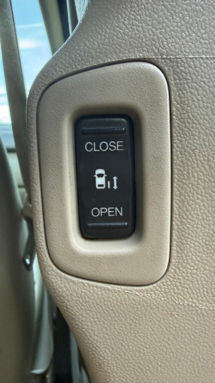 2014 Honda Odyssey Image 22