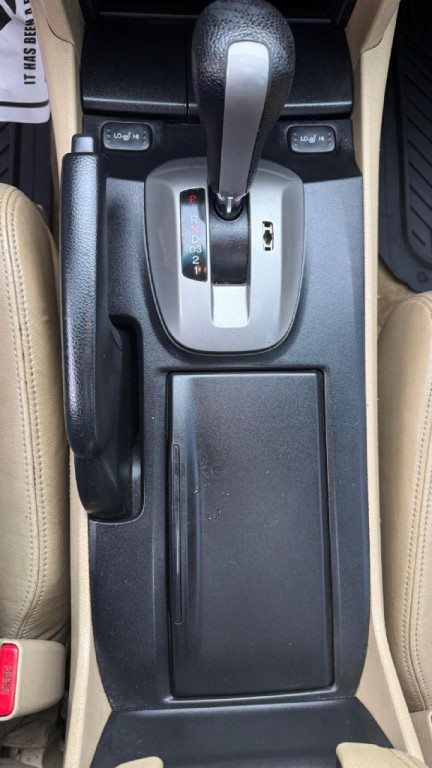2010 Honda Accord Image 23