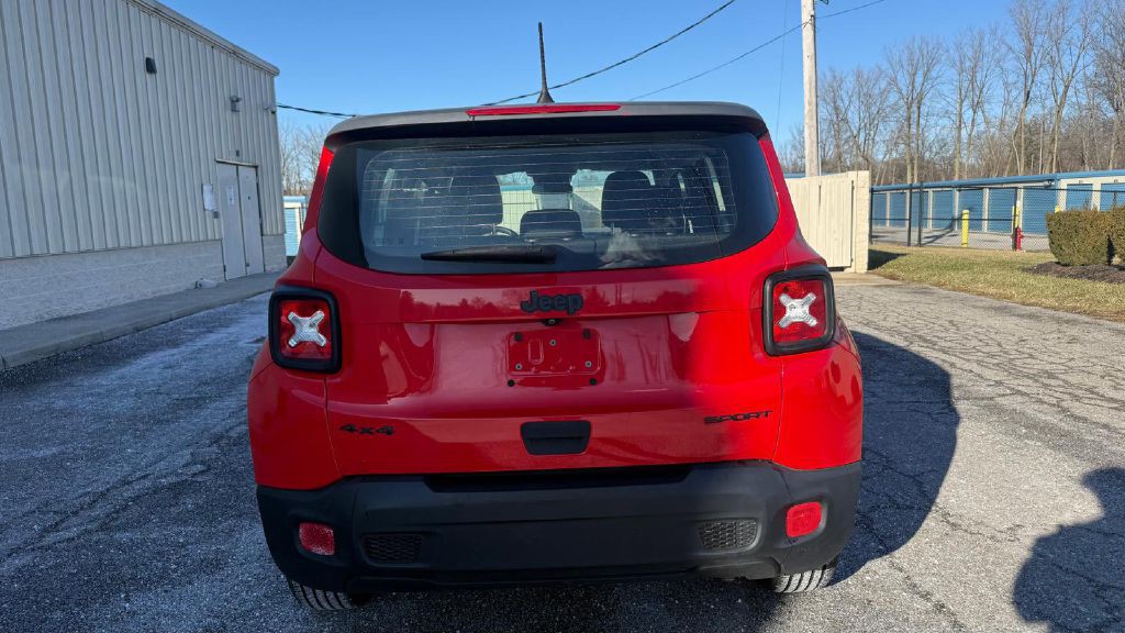 2018 Jeep Renegade Image 4