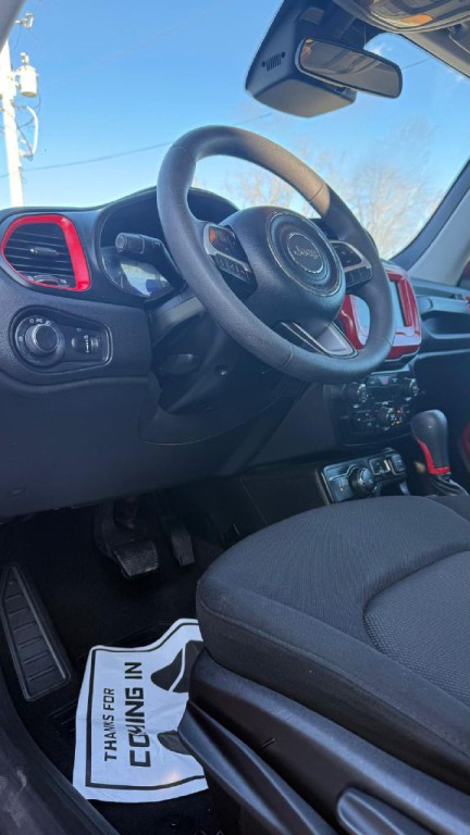 2018 Jeep Renegade Image 9