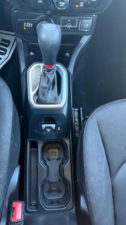 2018 Jeep Renegade Image 22