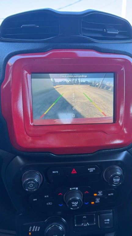 2018 Jeep Renegade Image 24