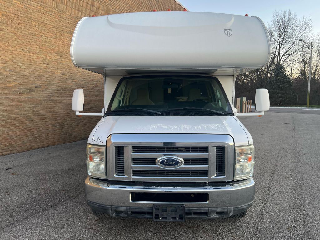 2011 Ford Econoline Image 5