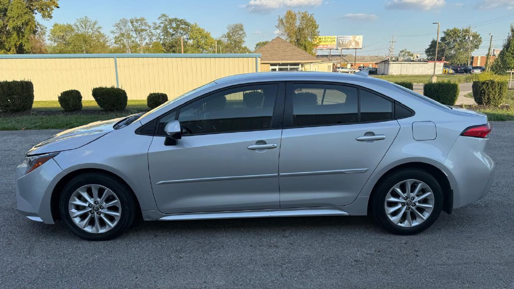 2021 Toyota Corolla Image 2