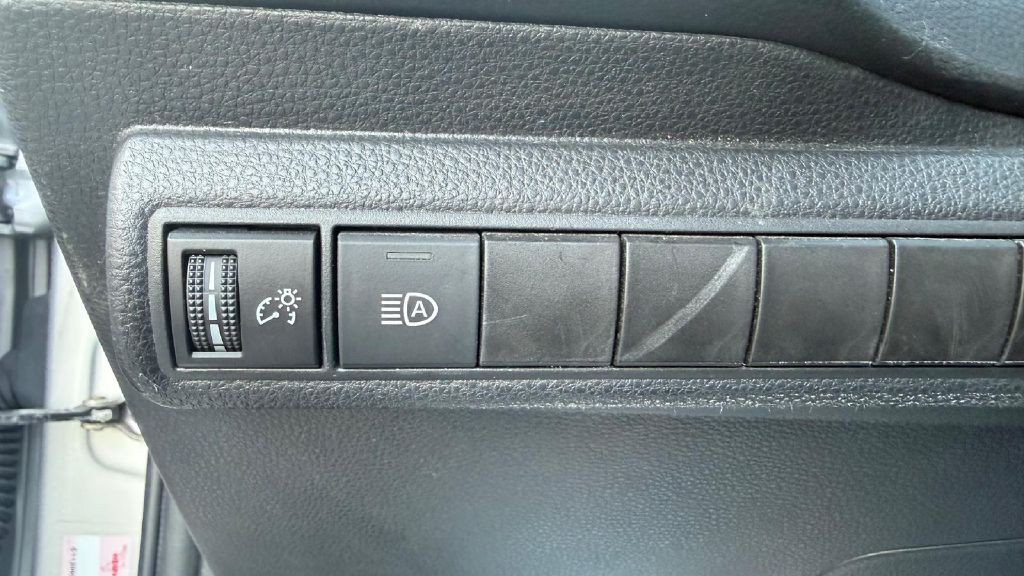 2021 Toyota Corolla Image 21