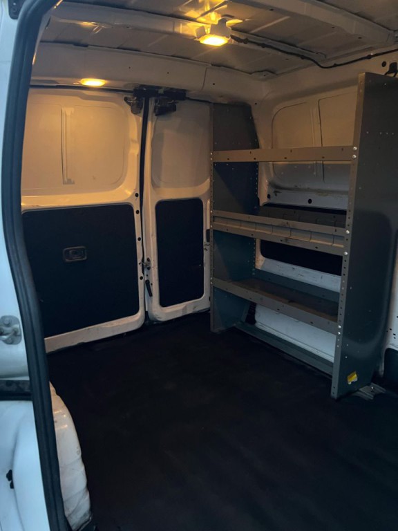 2021 Nissan NV200 Image 14